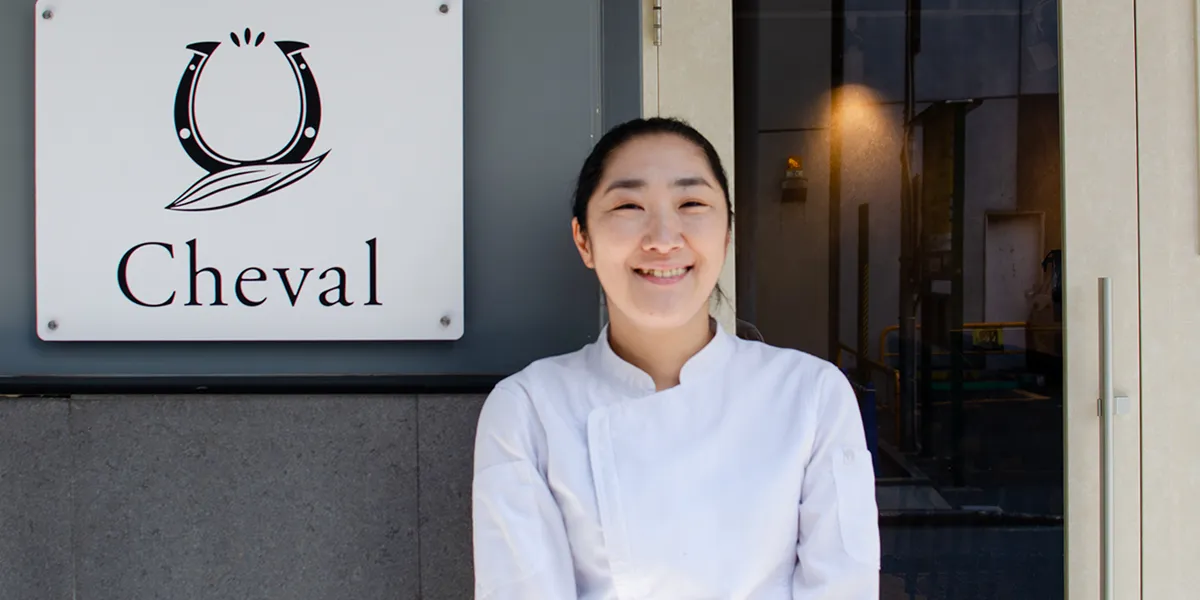 ワンオペ運営の最適解！モバイル型POSレジ導入で料理に集中できる環境作り