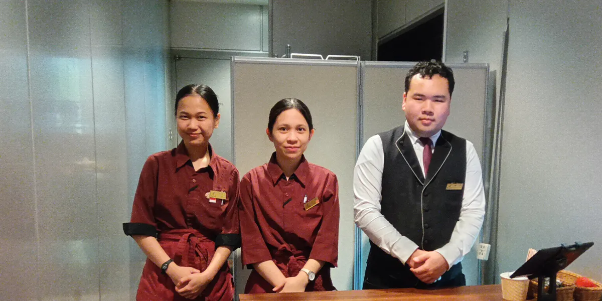 四季を楽しめるリゾートで券売機と呼出モニターを活用して円滑な店舗運営を実現。