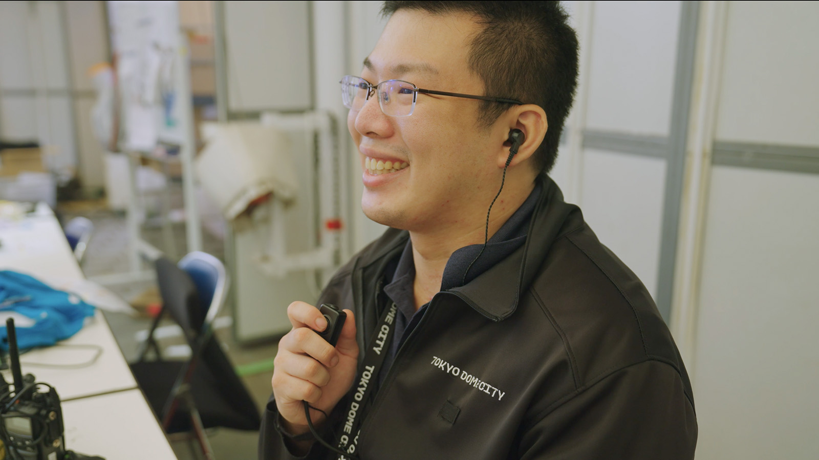 1会計あたり2分短縮！ 屋外物販の回転率を166%向上させた「小さいPOSレジ」戦略。