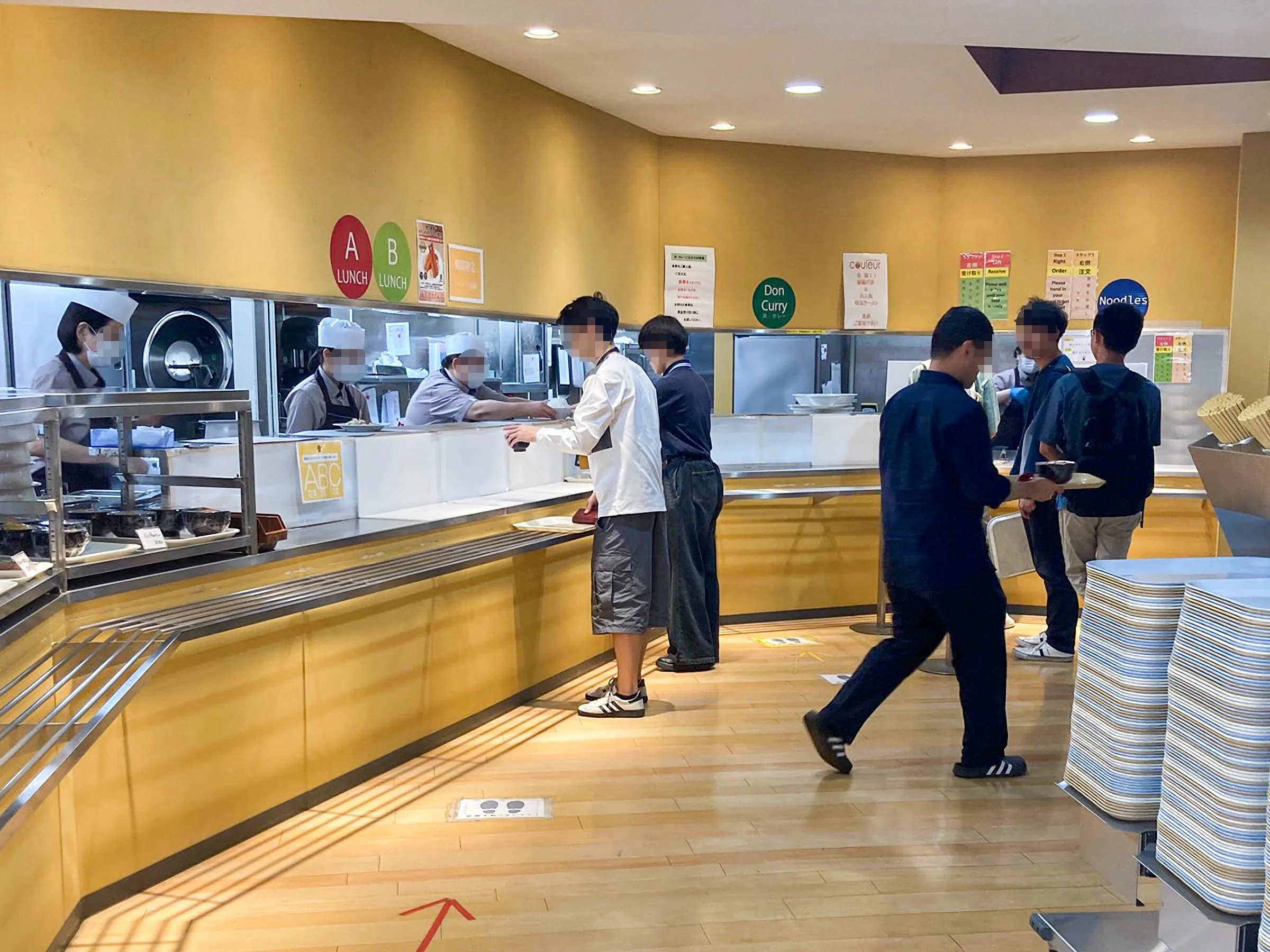 どのような特徴や客層を持つお店なのですか？に関する写真